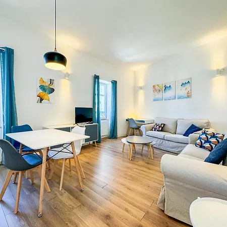 Le Victor Hugo Apartment